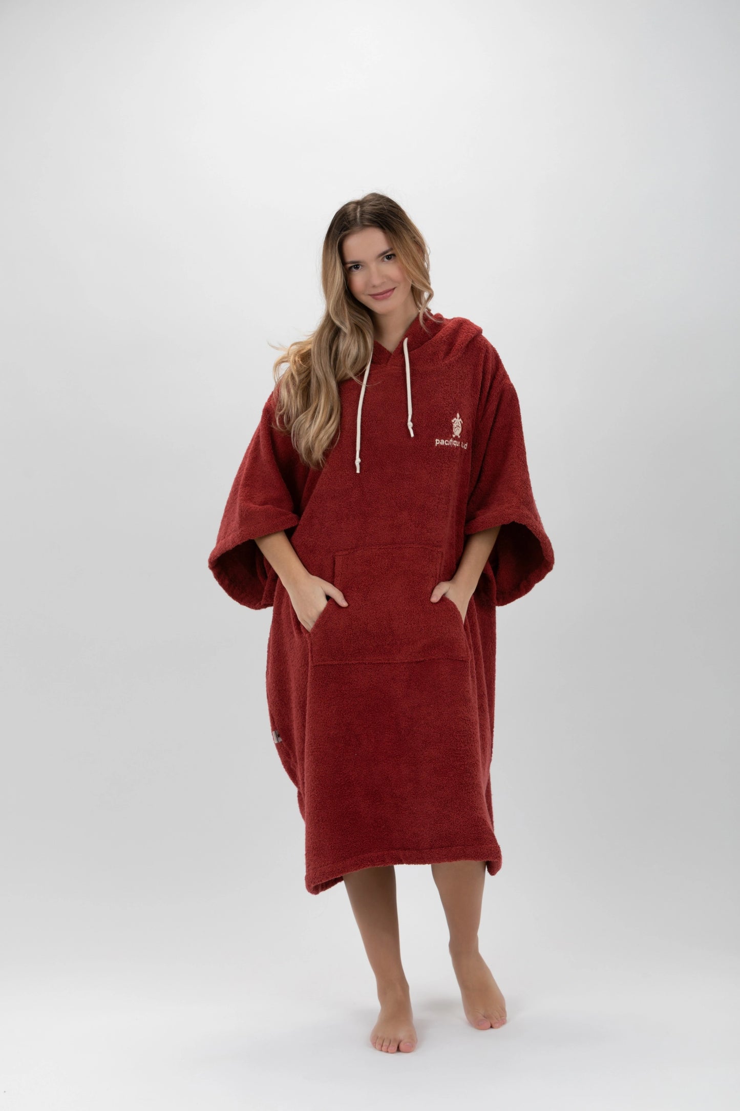 Surf Poncho Bordowy - Rozmiar uniwersalny - Bawełna - z rękawami