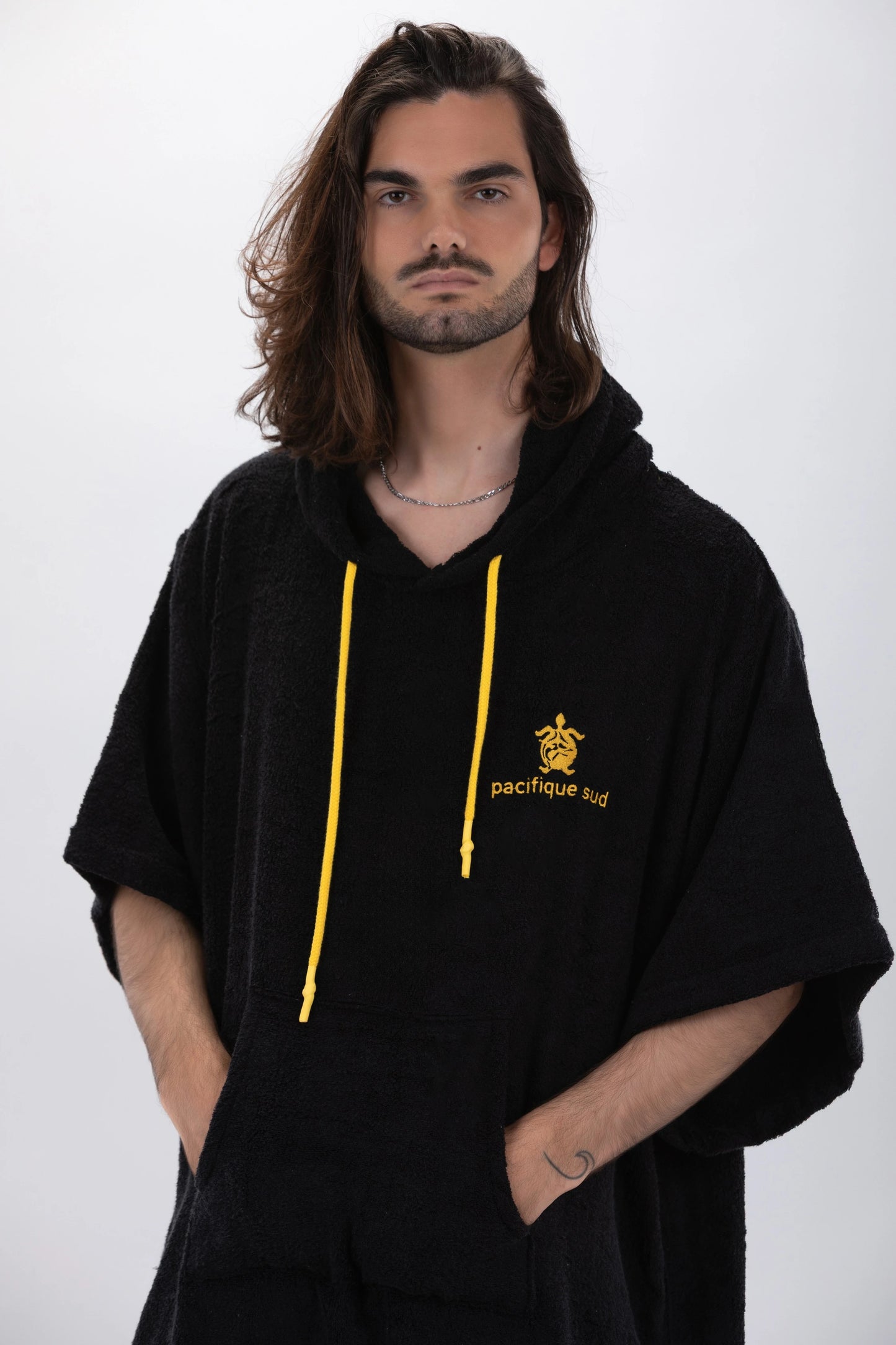 Surf Poncho Nero - Taglia Unica - Tencel - Con maniche