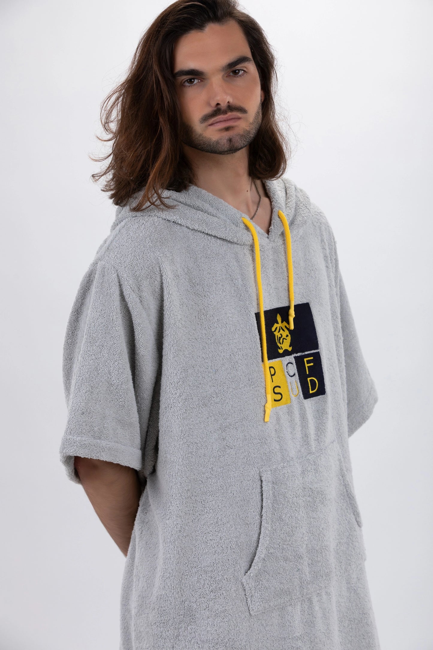 Világosszürke Poncho Surf - Egységes méret - Pamut - ujjakkal
