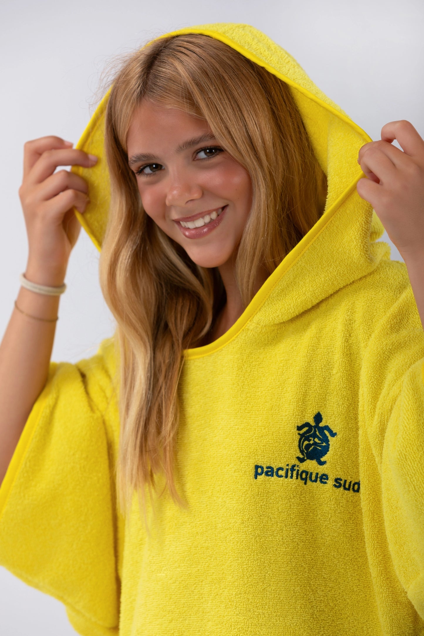 Poncho Surf Kids - Amarelo - Algodão - Com mangas