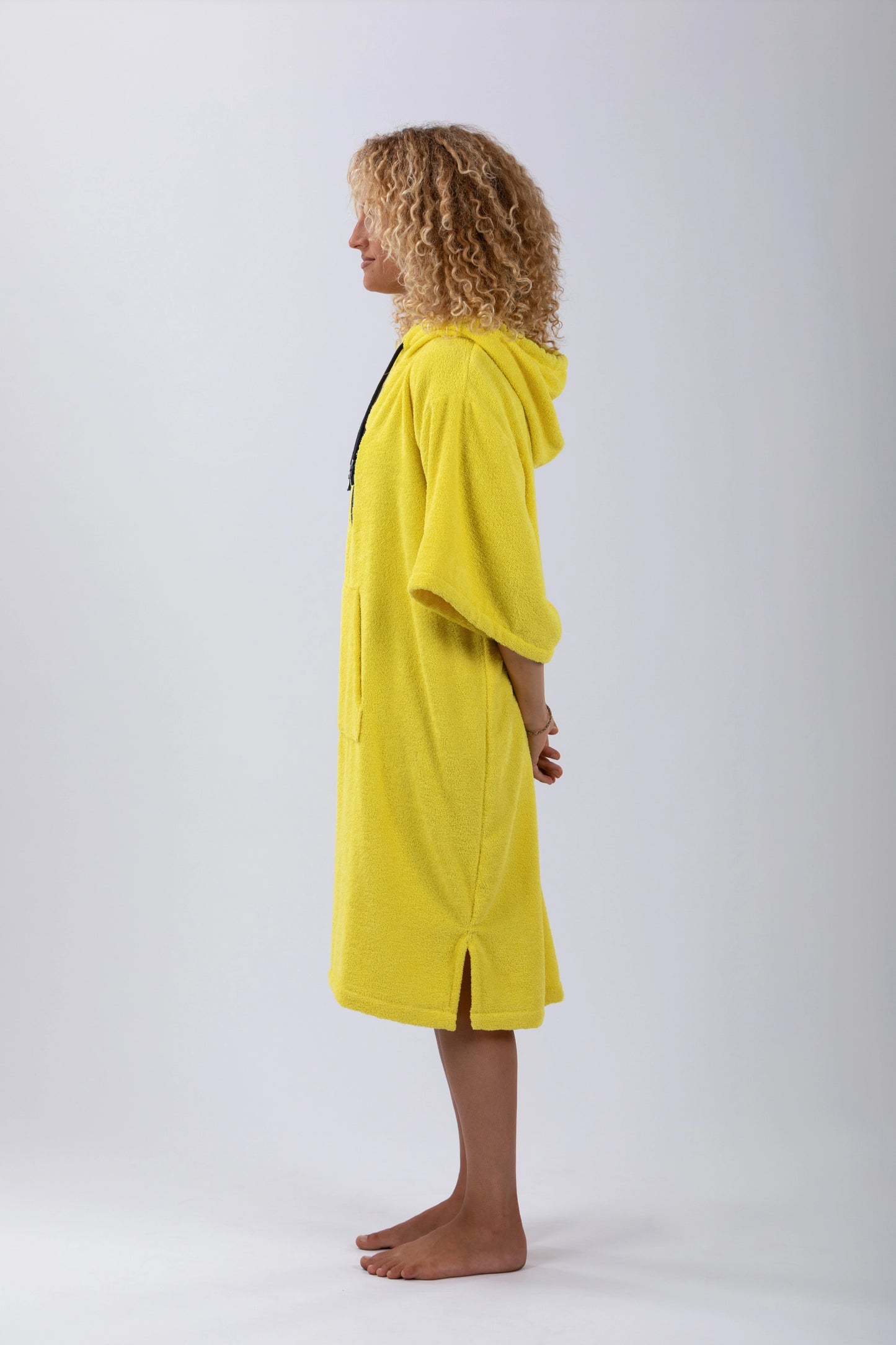 Poncho Surf Amarelo - Tamanho Único - Algodão - com mangas